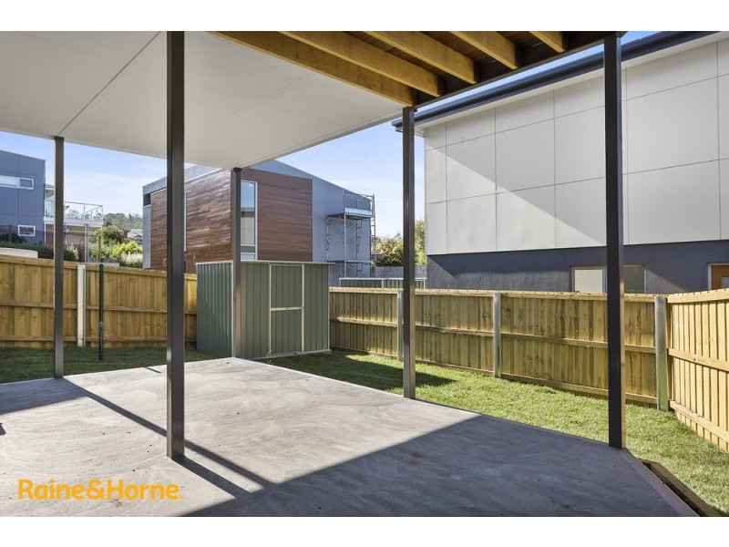 25 Powell Road, Blackmans Bay TAS 7052