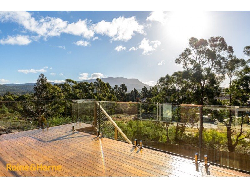 321 Redwood Road, Kingston TAS 7050