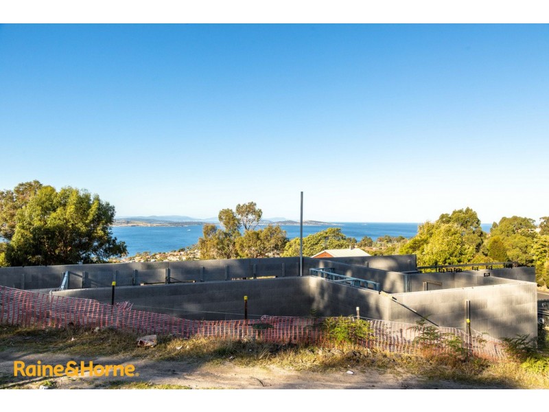 67 Jindabyne Road, Kingston Beach TAS 7050