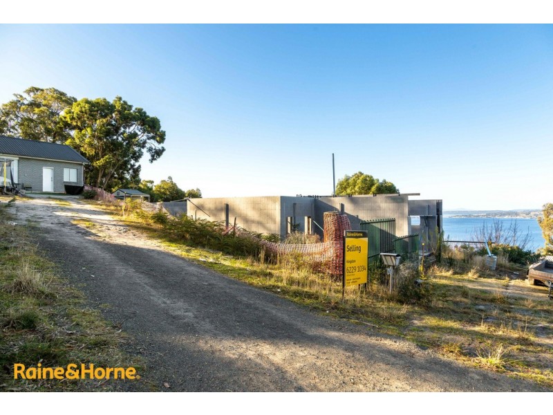 67 Jindabyne Road, Kingston Beach TAS 7050