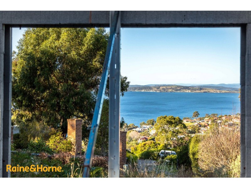 67 Jindabyne Road, Kingston Beach TAS 7050