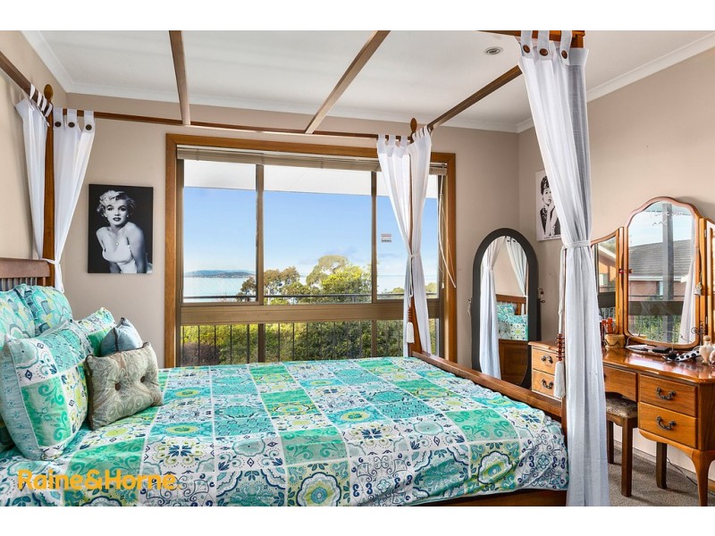43 Diamond Drive, Blackmans Bay TAS 7052