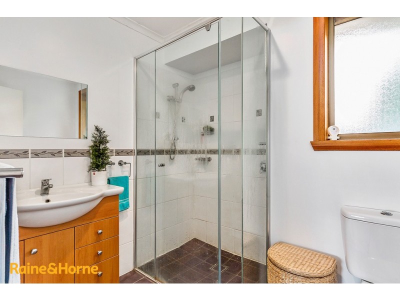 43 Diamond Drive, Blackmans Bay TAS 7052