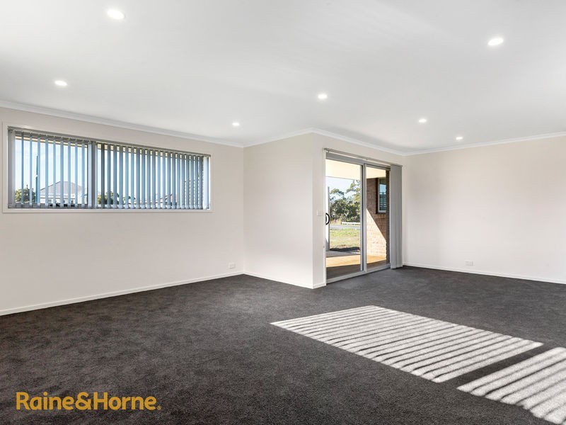 2 Sunsail Street, Snug TAS 7054