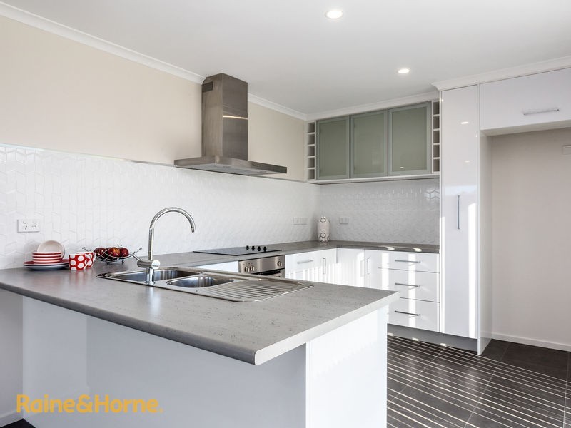 2 Sunsail Street, Snug TAS 7054