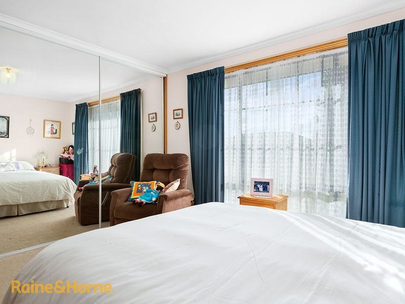 8 Sheoak Court, Kingston TAS 7050