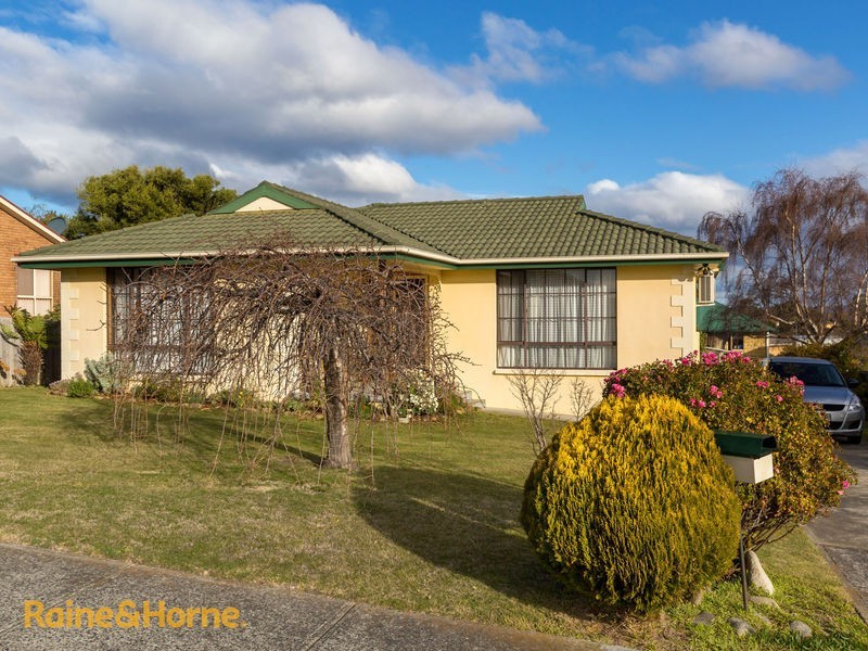 8 Sheoak Court, Kingston TAS 7050