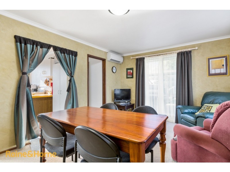 2/6 Lewan Avenue, Kingston TAS 7050