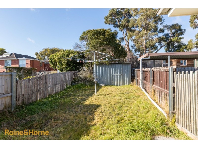 2/6 Lewan Avenue, Kingston TAS 7050