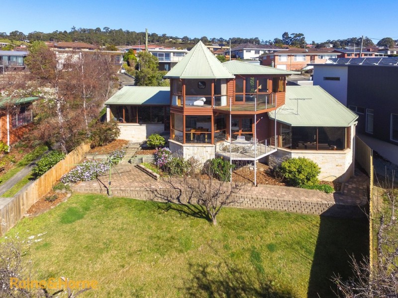 3 Pengana Place, Blackmans Bay TAS 7052