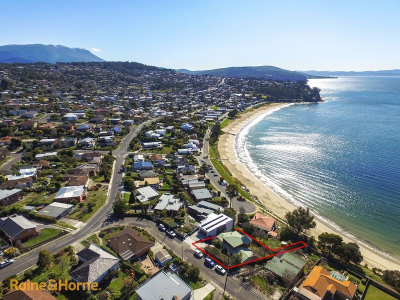 3 Pengana Place, Blackmans Bay TAS 7052