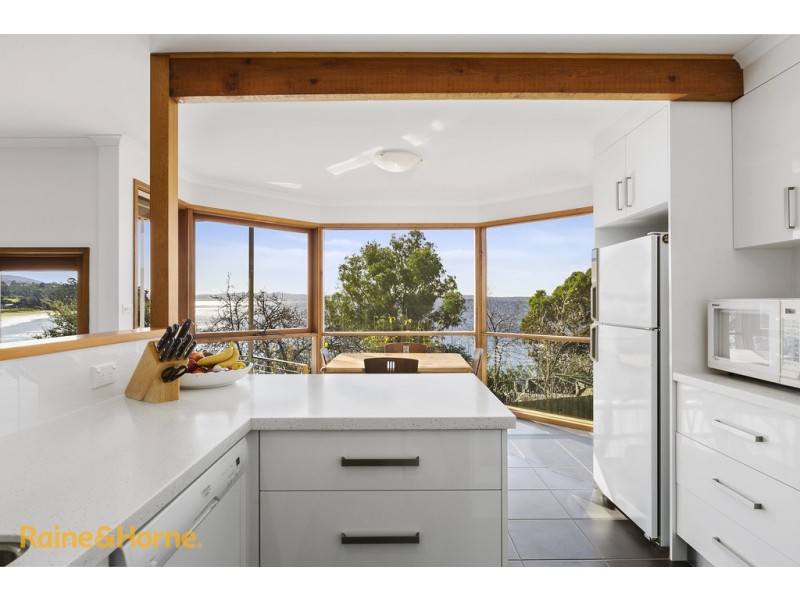 3 Pengana Place, Blackmans Bay TAS 7052