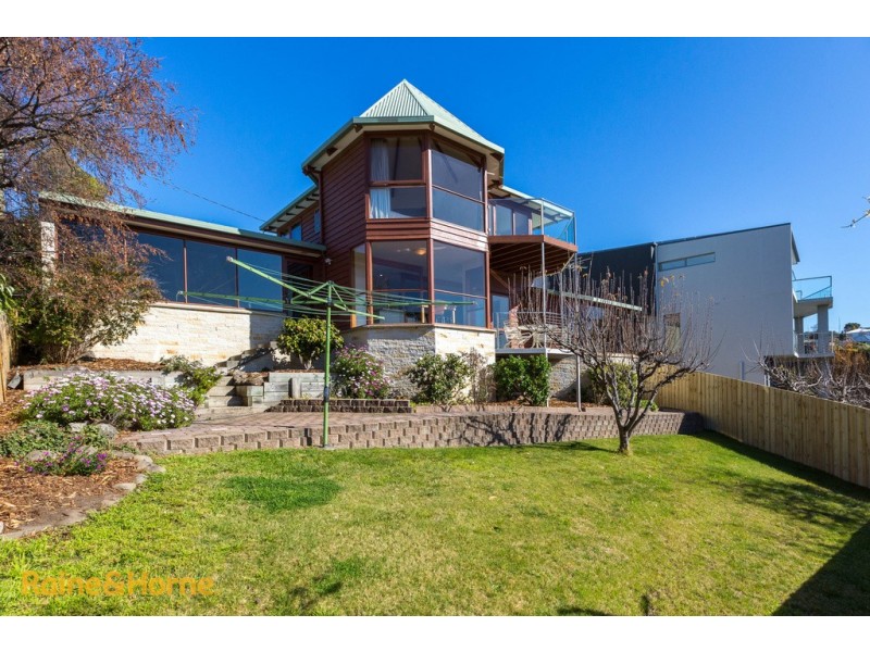 3 Pengana Place, Blackmans Bay TAS 7052