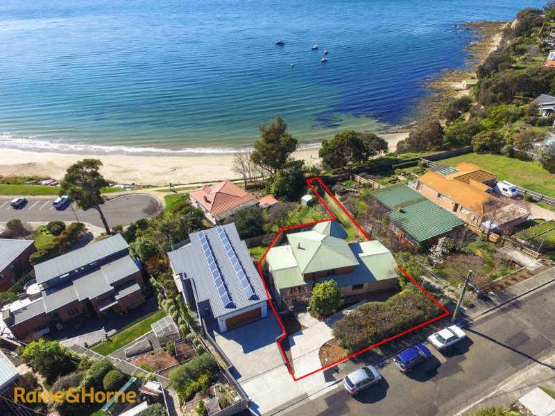 3 Pengana Place, Blackmans Bay TAS 7052