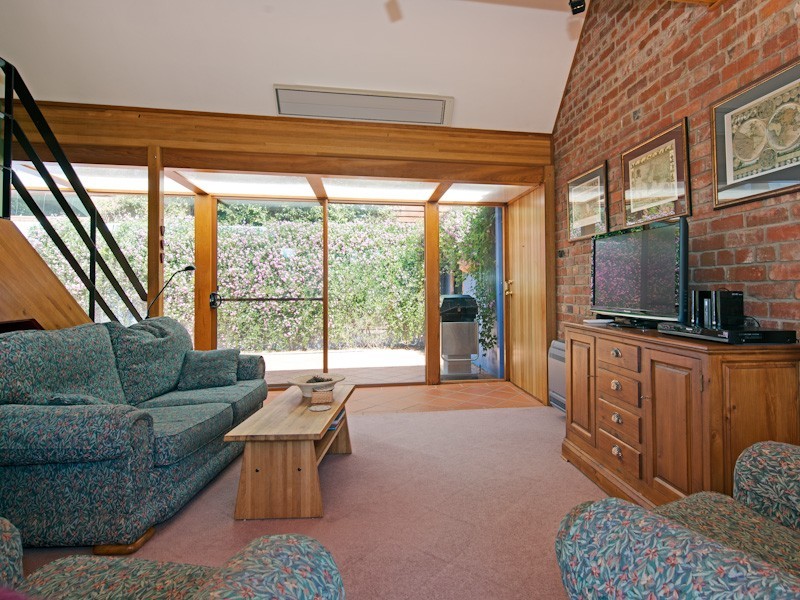 380 Howden Road, Howden TAS 7054