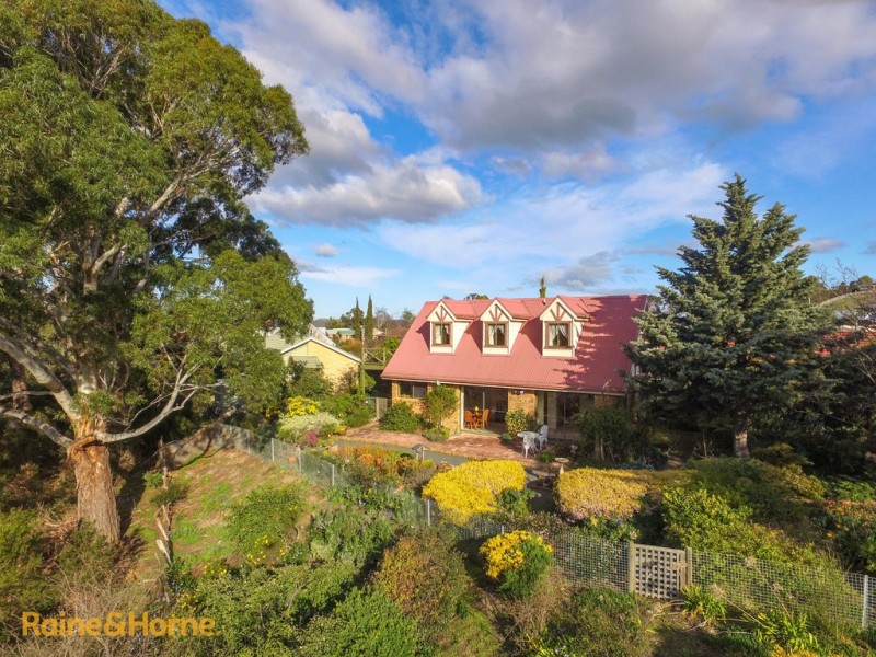 12 Wandanea Place, Margate TAS 7054