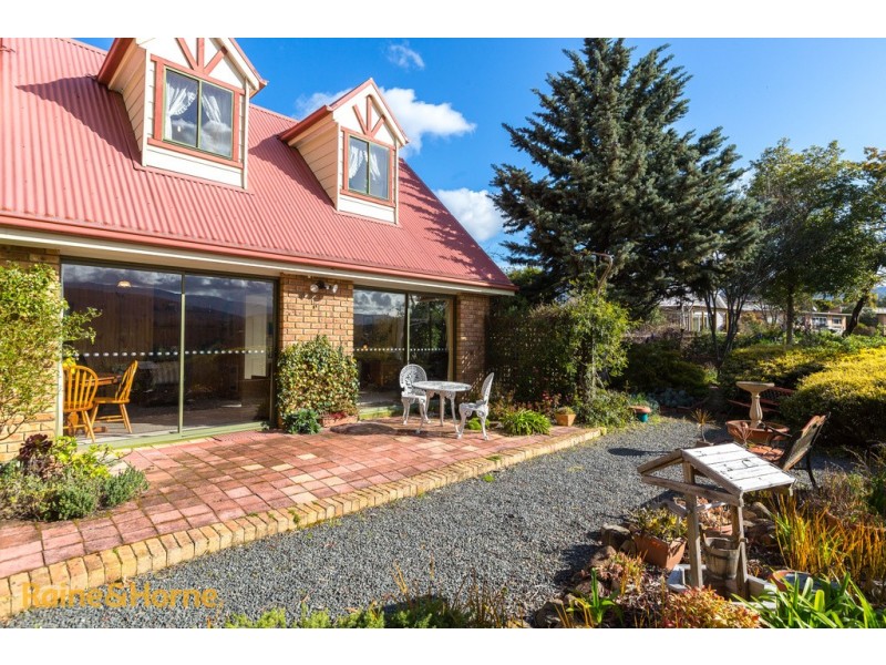 12 Wandanea Place, Margate TAS 7054