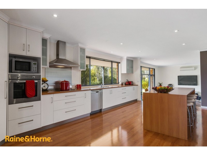 61 Slatterys, Electrona TAS 7054