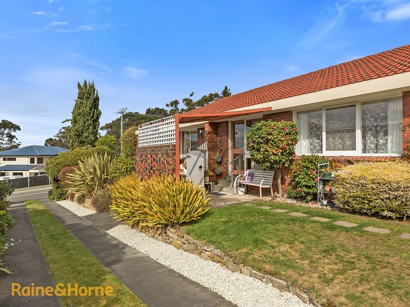 87 Roslyn Avenue, Kingston Beach TAS 7050