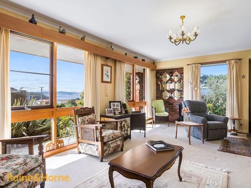 87 Roslyn Avenue, Kingston Beach TAS 7050
