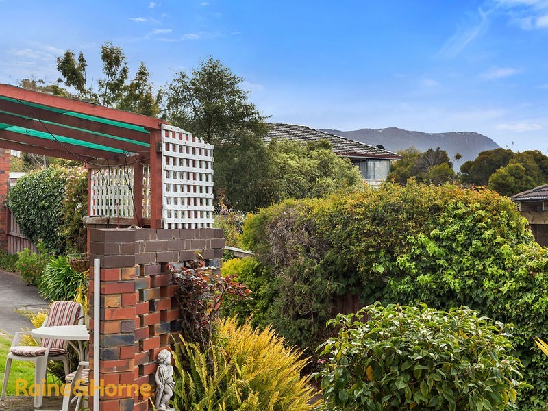87 Roslyn Avenue, Kingston Beach TAS 7050