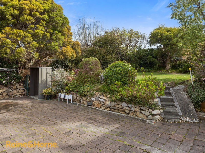 87 Roslyn Avenue, Kingston Beach TAS 7050