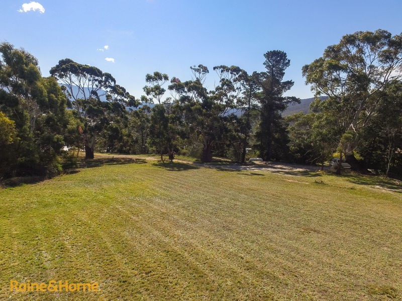 42 Hutchins Street, Kingston TAS 7050