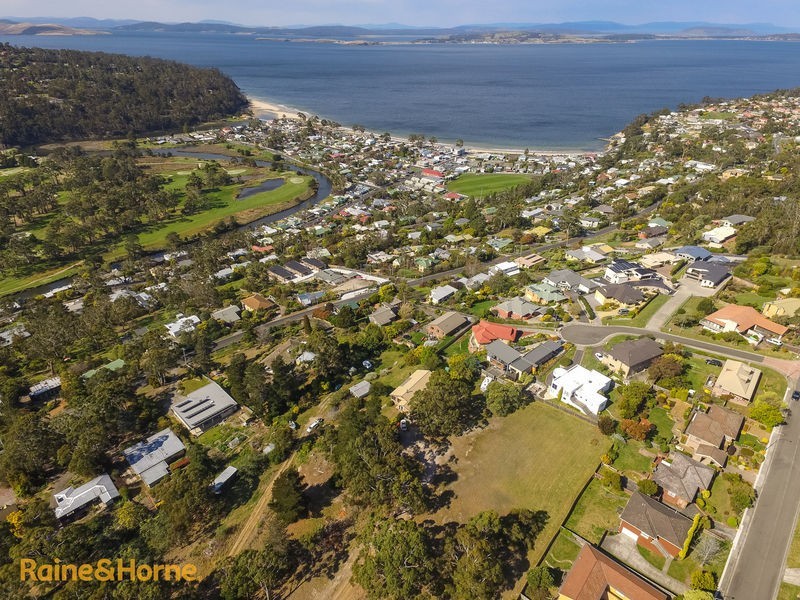 42 Hutchins Street, Kingston TAS 7050