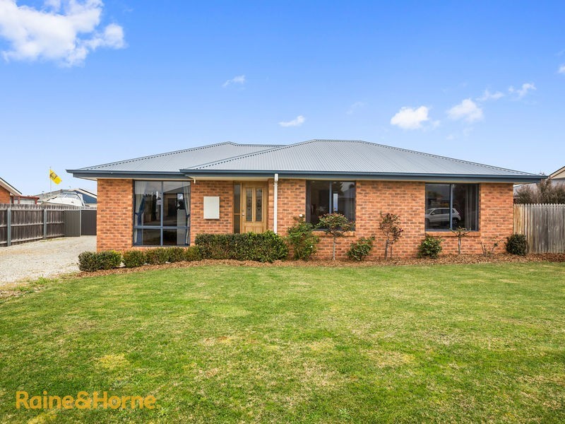 19 Jacaranda Drive, Margate TAS 7054