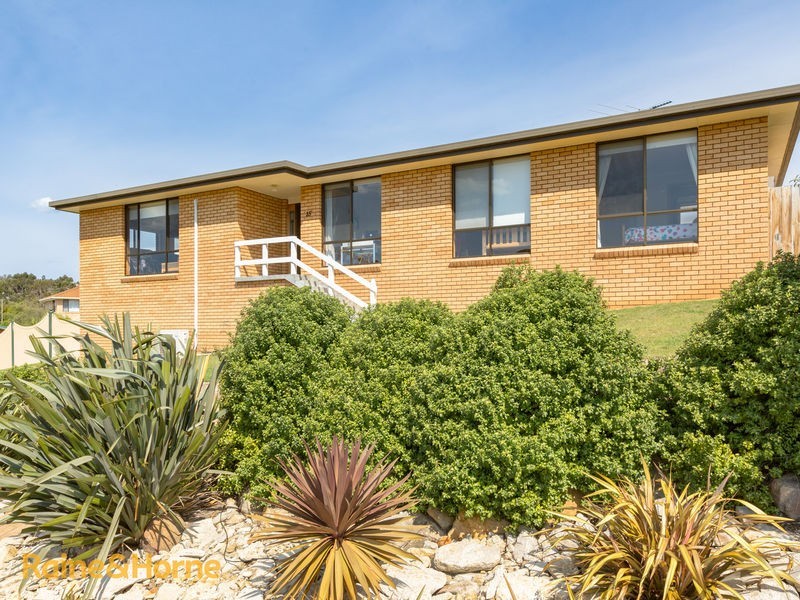 15 Lester Crescent, Kingston TAS 7050