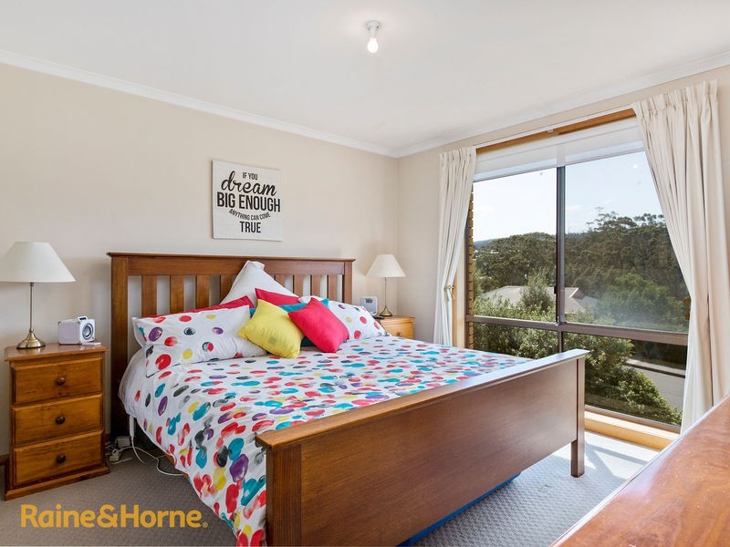 15 Lester Crescent, Kingston TAS 7050