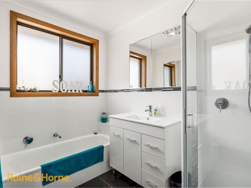 15 Lester Crescent, Kingston TAS 7050