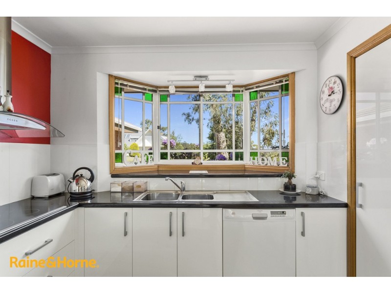 1 Cicero Court, Blackmans Bay TAS 7052