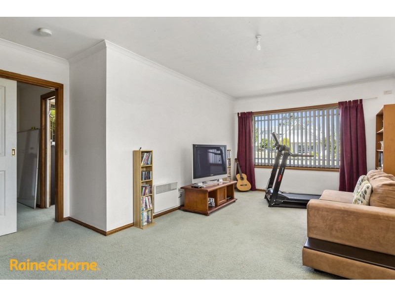 1 Cicero Court, Blackmans Bay TAS 7052