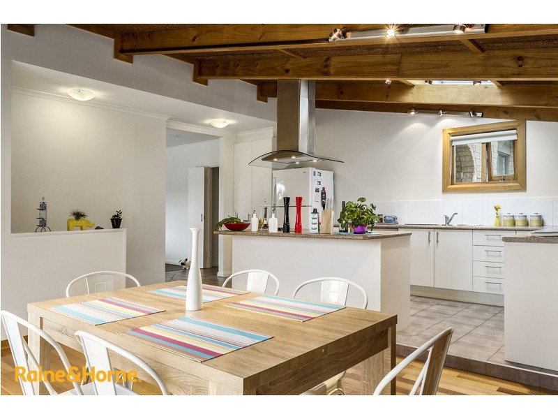 73 Auburn Road, Kingston Beach TAS 7050