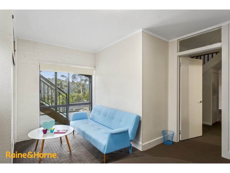 73 Auburn Road, Kingston Beach TAS 7050