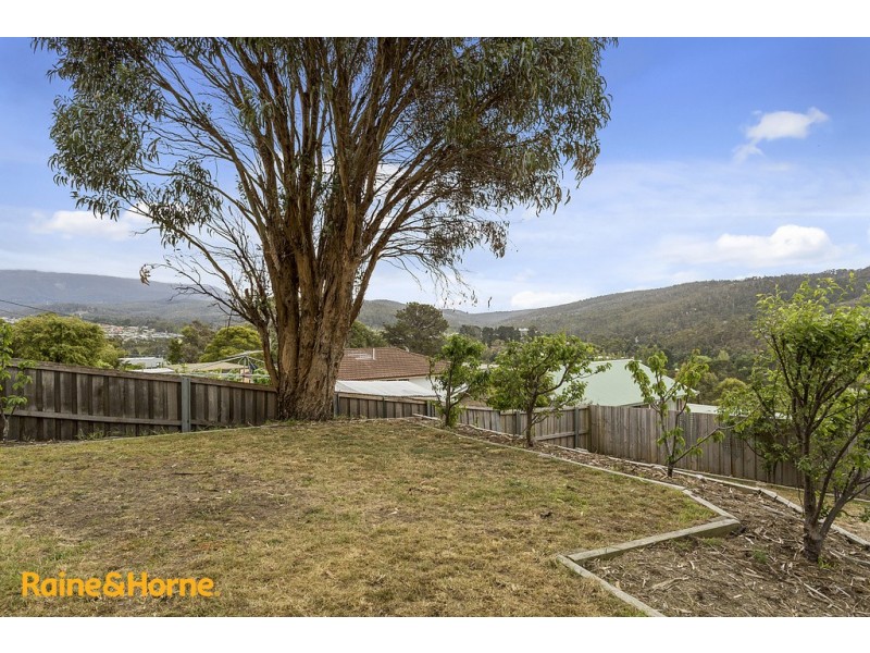 73 Auburn Road, Kingston Beach TAS 7050