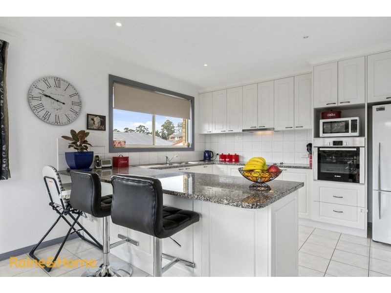 13 Sandrose PLace, Kingston TAS 7050