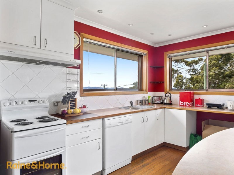 93 Roslyn Avenue, Kingston Beach TAS 7050