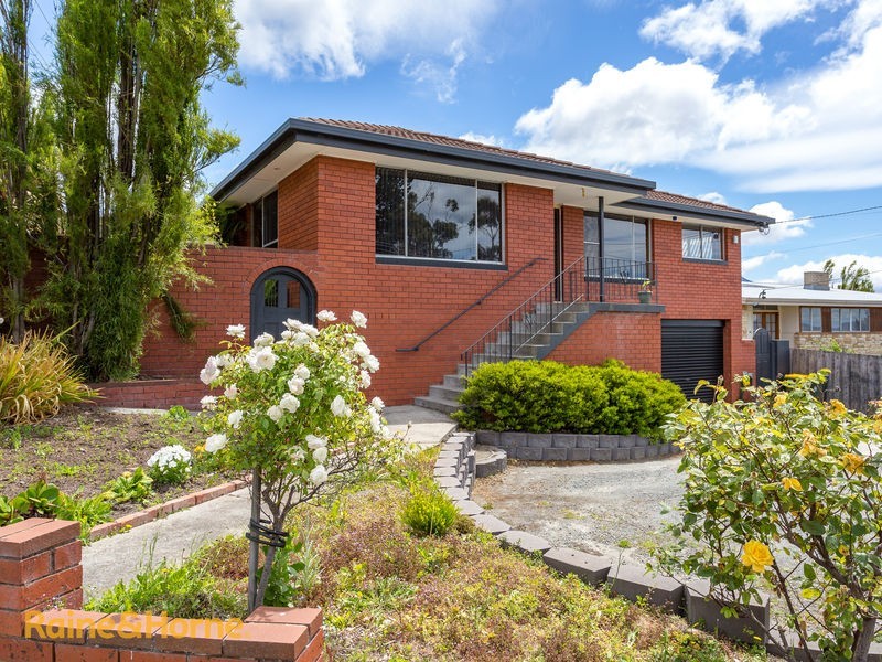 93 Roslyn Avenue, Kingston Beach TAS 7050