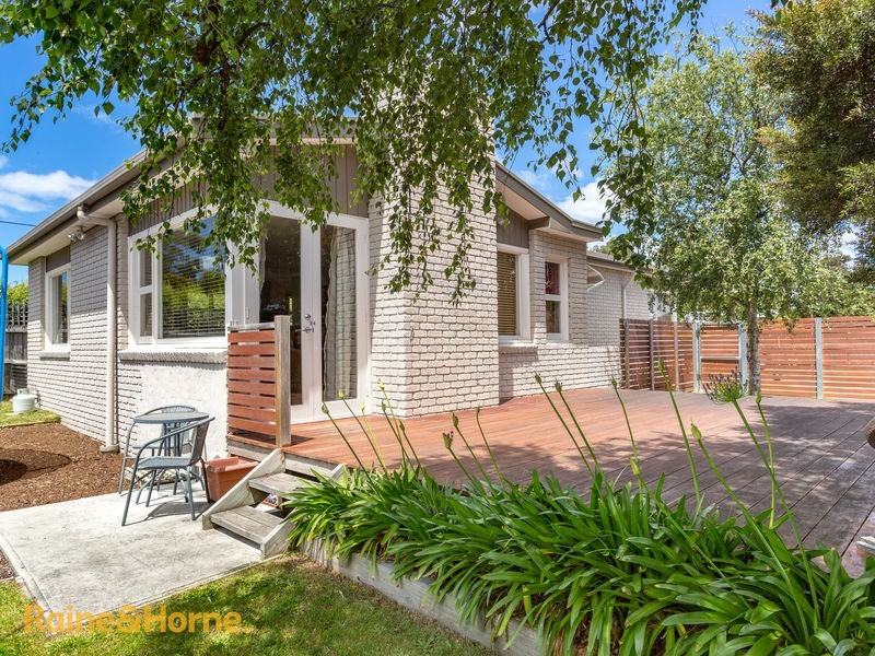32 Lewan Avenue, Kingston TAS 7050
