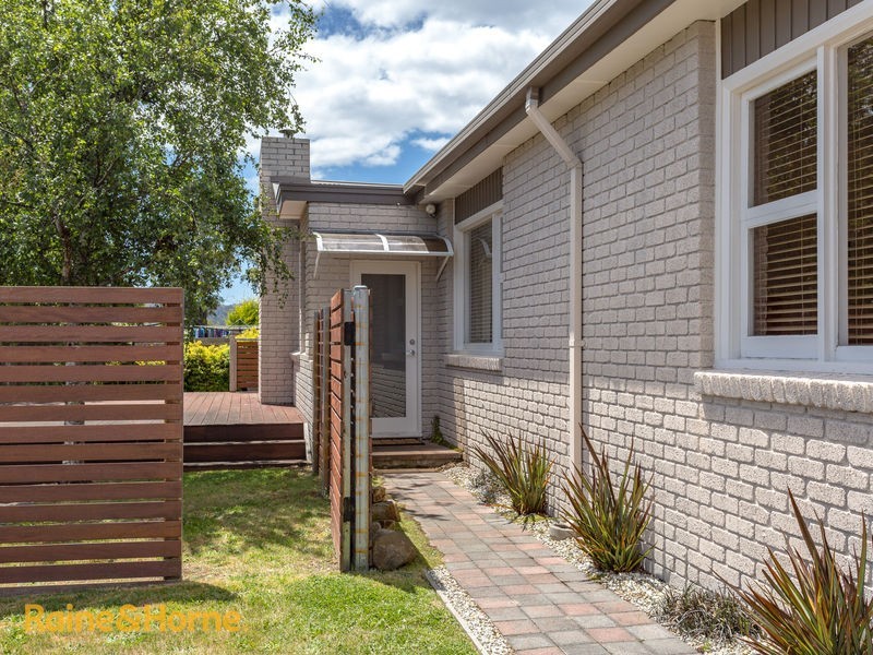 32 Lewan Avenue, Kingston TAS 7050