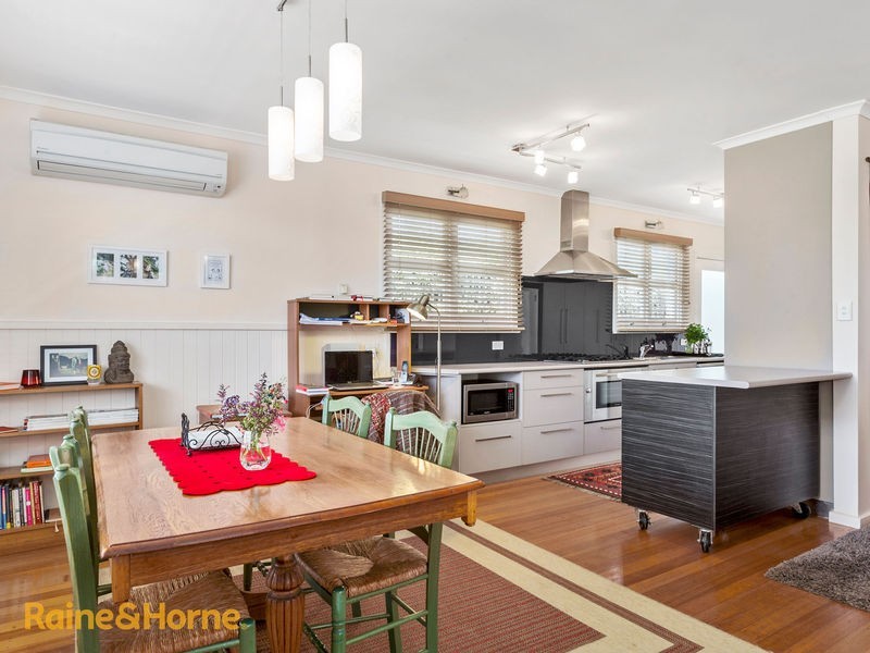32 Lewan Avenue, Kingston TAS 7050