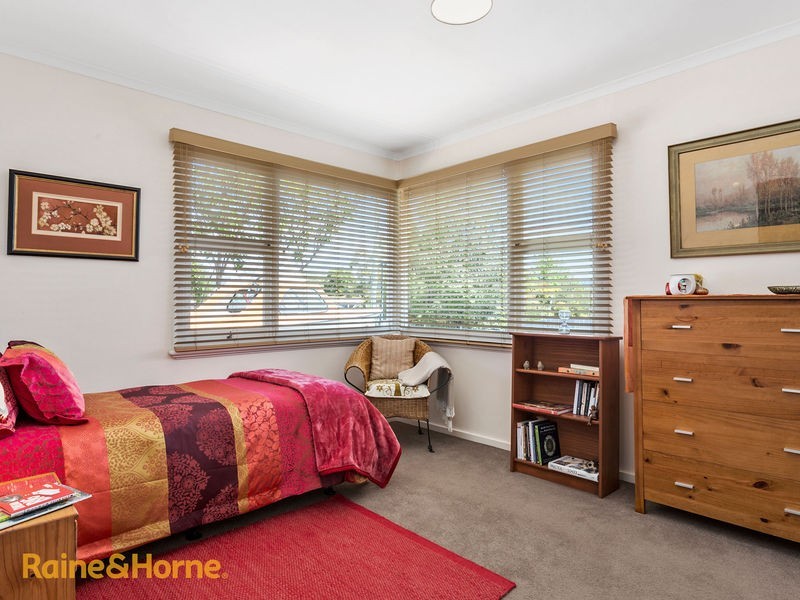 32 Lewan Avenue, Kingston TAS 7050