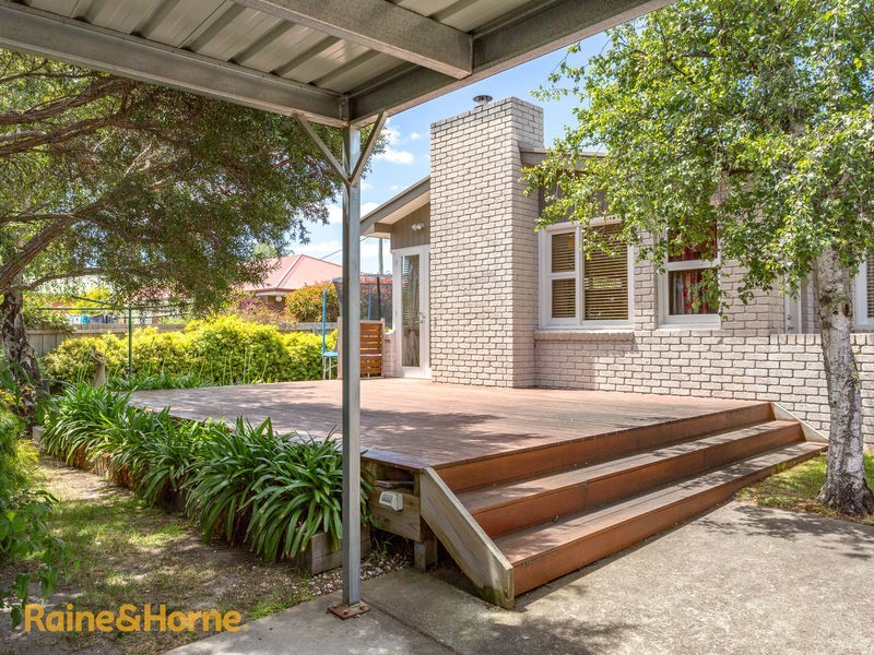32 Lewan Avenue, Kingston TAS 7050
