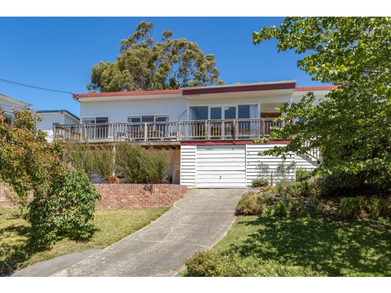 47 Roslyn Avenue, Kingston Beach TAS 7050