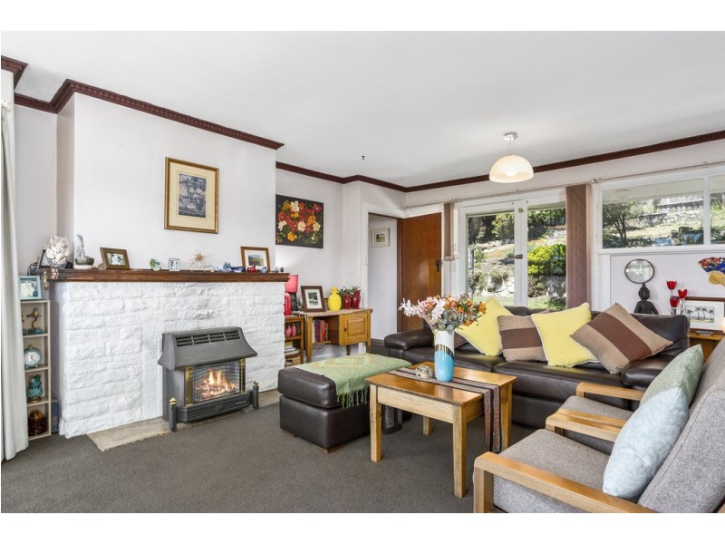 47 Roslyn Avenue, Kingston Beach TAS 7050