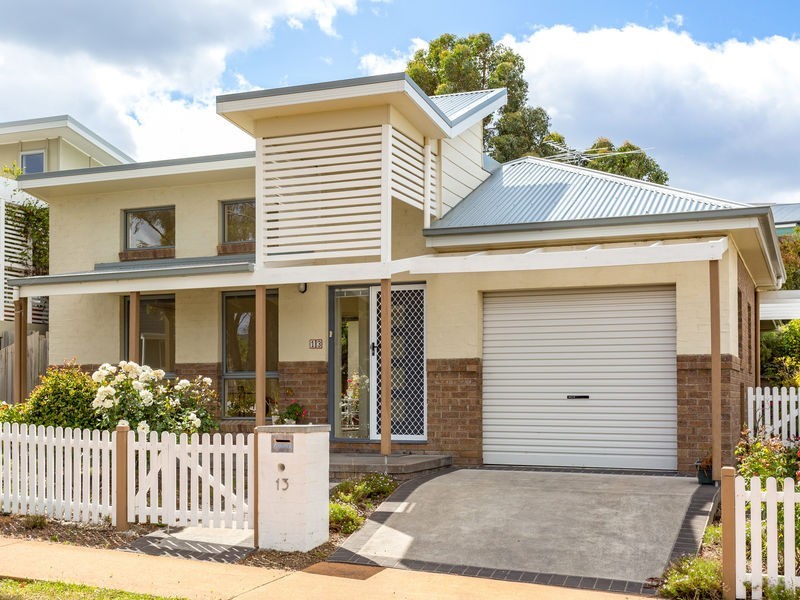 13 Alfreds Garden, Kingston TAS 7050