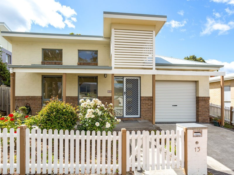 13 Alfreds Garden, Kingston TAS 7050