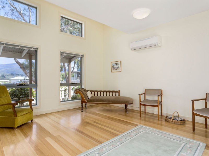 13 Alfreds Garden, Kingston TAS 7050